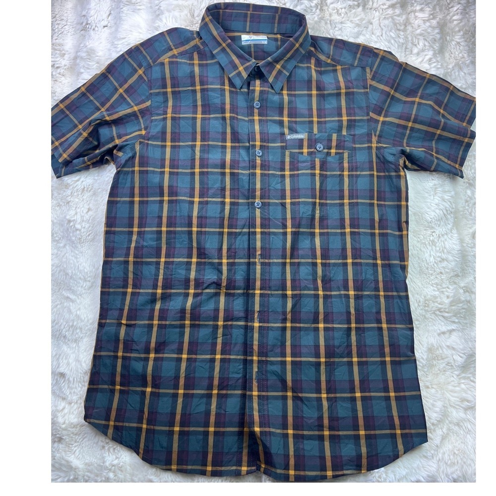 Columbia Mens Plaid Short Sleeve Button Down Shirt Teal Purple Yellow Medium A36